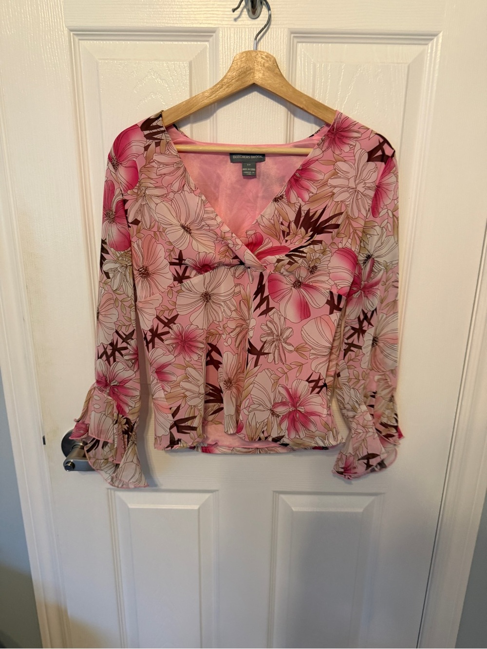 Floral V-Neck Long Sleeve Blouse with Ruffled Cuffs